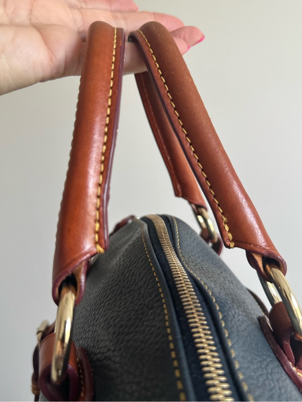Dooney & Bourke Pebble Leather Bristol Satchel in Navy Blue EUC - Picture 3 of 15